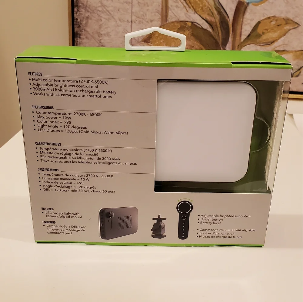 120 LED Smart Video Light - Picture 2 of 5